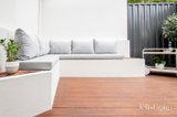https://images.listonce.com.au/custom/160x/listings/19-james-avenue-kew-vic-3101/562/01796562_img_13.jpg?ntn478f-3wc