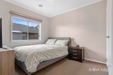 https://images.listonce.com.au/custom/160x/listings/19-jessie-evelyn-crescent-kyneton-vic-3444/318/01748318_img_09.jpg?k9cAxwzuPvs