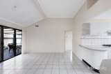 https://images.listonce.com.au/custom/160x/listings/19-john-ryan-drive-south-morang-vic-3752/883/01928883_img_06.jpg?vfBRrGZCDPc