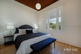https://images.listonce.com.au/custom/160x/listings/19-lauriston-street-kyneton-vic-3444/896/01850896_img_09.jpg?7xNpialF6wg
