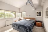 https://images.listonce.com.au/custom/160x/listings/19-laver-street-kew-vic-3101/411/01567411_img_10.jpg?AFuL1lJMLPw