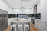 https://images.listonce.com.au/custom/160x/listings/19-lesden-street-bentleigh-east-vic-3165/386/01720386_img_03.jpg?q9k7QnWBjzk