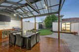 https://images.listonce.com.au/custom/160x/listings/19-lesden-street-bentleigh-east-vic-3165/386/01720386_img_09.jpg?PyMKvZADZ_c