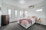 https://images.listonce.com.au/custom/160x/listings/19-linacre-drive-bundoora-vic-3083/181/01285181_img_05.jpg?1piSLVrxHXU