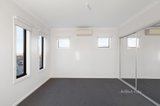 https://images.listonce.com.au/custom/160x/listings/19-linacre-drive-bundoora-vic-3083/488/01620488_img_06.jpg?gNNBm51IAwY