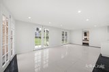 https://images.listonce.com.au/custom/160x/listings/19-lynne-street-donvale-vic-3111/889/01926889_img_06.jpg?y_UtQT0GqZo