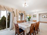 https://images.listonce.com.au/custom/160x/listings/19-macedon-court-templestowe-lower-vic-3107/256/01736256_img_05.jpg?soCkeKSxkg0