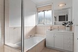 https://images.listonce.com.au/custom/160x/listings/19-mavista-avenue-glen-waverley-vic-3150/532/01931532_img_02.jpg?jFUC0CzLDuQ