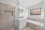 https://images.listonce.com.au/custom/160x/listings/19-maxi-drive-winter-valley-vic-3358/800/01978800_img_08.jpg?UiX8-0gCCo4