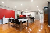 https://images.listonce.com.au/custom/160x/listings/19-melissa-street-strathmore-vic-3041/638/01574638_img_08.jpg?y_5MjiARW70