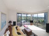 https://images.listonce.com.au/custom/160x/listings/19-melville-avenue-newtown-vic-3220/674/01699674_img_04.jpg?HJf97QsP1uU