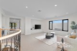 https://images.listonce.com.au/custom/160x/listings/19-merrick-crescent-glen-waverley-vic-3150/150/01817150_img_14.jpg?4uDn8xNvQ6o