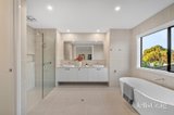 https://images.listonce.com.au/custom/160x/listings/19-merrick-crescent-glen-waverley-vic-3150/150/01817150_img_17.jpg?1GJ3lzGc5qA