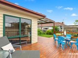 https://images.listonce.com.au/custom/160x/listings/19-mirls-street-newport-vic-3015/702/01203702_img_15.jpg?5StnZxvp25s