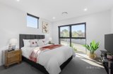 https://images.listonce.com.au/custom/160x/listings/19-morris-street-doncaster-vic-3108/160/01195160_img_08.jpg?aLnmdXHx8Nw