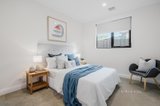 https://images.listonce.com.au/custom/160x/listings/19-mountain-view-road-nunawading-vic-3131/949/01627949_img_10.jpg?3WOW6bvi-tA