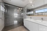 https://images.listonce.com.au/custom/160x/listings/19-moylan-street-bentleigh-east-vic-3165/961/01858961_img_09.jpg?l-nGT58MjCo