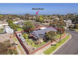 https://images.listonce.com.au/custom/160x/listings/19-noordenne-avenue-seaholme-vic-3018/020/01203020_img_01.jpg?Idwj8VpyLbI