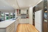 https://images.listonce.com.au/custom/160x/listings/19-norway-avenue-blackburn-vic-3130/372/00334372_img_04.jpg?ci3F7V6q-wc