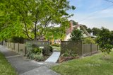 https://images.listonce.com.au/custom/160x/listings/19-omama-road-murrumbeena-vic-3163/343/01641343_img_03.jpg?riM_-EZVPoA