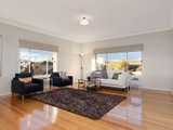 https://images.listonce.com.au/custom/160x/listings/19-pacific-drive-mooroolbark-vic-3138/541/01524541_img_04.jpg?oN3RkcNjwd4