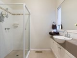 https://images.listonce.com.au/custom/160x/listings/19-pacific-drive-mooroolbark-vic-3138/541/01524541_img_11.jpg?4MSZb_hxq14