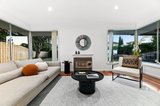 https://images.listonce.com.au/custom/160x/listings/19-palm-beach-crescent-mount-waverley-vic-3149/967/01661967_img_07.jpg?eoJGj6EkbiU