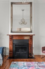 https://images.listonce.com.au/custom/160x/listings/19-passfield-street-brunswick-west-vic-3055/588/01958588_img_15.jpg?JTFEmKdosGo