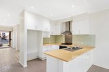 https://images.listonce.com.au/custom/160x/listings/19-peakview-drive-viewbank-vic-3084/742/01815742_img_02.jpg?6lKOoAH-0Yk