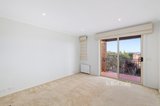 https://images.listonce.com.au/custom/160x/listings/19-peakview-drive-viewbank-vic-3084/742/01815742_img_06.jpg?z2EbfXHfijM