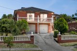 https://images.listonce.com.au/custom/160x/listings/19-peden-street-chirnside-park-vic-3116/569/01626569_img_01.jpg?GehJBMhOWAw