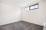 https://images.listonce.com.au/custom/160x/listings/19-penalga-road-mooroolbark-vic-3138/001/01847001_img_10.jpg?ieqFOgTvPT8