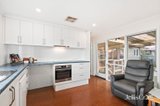 https://images.listonce.com.au/custom/160x/listings/19-pentlowe-road-wantirna-south-vic-3152/362/01771362_img_13.jpg?Jr-SS9WGS_k