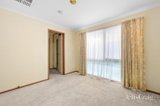 https://images.listonce.com.au/custom/160x/listings/19-peyton-drive-mill-park-vic-3082/369/01985369_img_07.jpg?nNZEoNZjtuE
