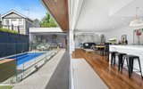 https://images.listonce.com.au/custom/160x/listings/19-preston-street-geelong-west-vic-3218/876/01922876_img_11.jpg?aSaUhFwylzo