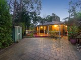 https://images.listonce.com.au/custom/160x/listings/19-priestley-crescent-mount-evelyn-vic-3796/194/01524194_img_15.jpg?RyR-PVPSpk4