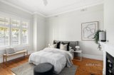 https://images.listonce.com.au/custom/160x/listings/19-raleigh-street-malvern-vic-3144/961/01705961_img_05.jpg?dV1vseG387U