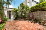 https://images.listonce.com.au/custom/160x/listings/19-reed-street-albert-park-vic-3206/915/01826915_img_06.jpg?bG9o_wCZrpY