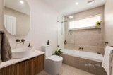 https://images.listonce.com.au/custom/160x/listings/19-rodleigh-street-croydon-vic-3136/224/01649224_img_09.jpg?26Zcnj67YCM