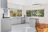 https://images.listonce.com.au/custom/160x/listings/19-roland-street-mount-waverley-vic-3149/877/01898877_img_07.jpg?vIwQ6M4KxxE
