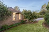 https://images.listonce.com.au/custom/160x/listings/19-roseman-road-chirnside-park-vic-3116/660/01626660_img_10.jpg?seHX_8_I8Es