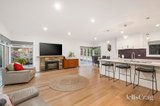 https://images.listonce.com.au/custom/160x/listings/19-rosemary-street-templestowe-lower-vic-3107/368/01813368_img_03.jpg?qrkSk6ZIWxs