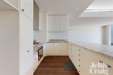 https://images.listonce.com.au/custom/160x/listings/19-rotherwood-street-richmond-vic-3121/691/01624691_img_06.jpg?SyvxzVbu4k0