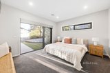 https://images.listonce.com.au/custom/160x/listings/19-rudolf-court-ringwood-north-vic-3134/204/01457204_img_07.jpg?0gKTP4GMNqs