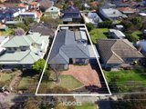 https://images.listonce.com.au/custom/160x/listings/19-ryder-street-niddrie-vic-3042/433/01633433_img_08.jpg?DVQXjM1lCqM