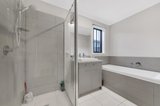 https://images.listonce.com.au/custom/160x/listings/19-sanderling-avenue-armstrong-creek-vic-3217/817/01698817_img_11.jpg?pH5q4lREhHM