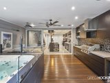 https://images.listonce.com.au/custom/160x/listings/19-sands-place-williamstown-vic-3016/700/01203700_img_16.jpg?ESHx8fSYU6E