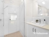 https://images.listonce.com.au/custom/160x/listings/19-shelley-avenue-kilsyth-vic-3137/862/01525862_img_13.jpg?Z5iKJfdRaXo