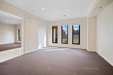 https://images.listonce.com.au/custom/160x/listings/19-sienna-street-alfredton-vic-3350/609/01680609_img_08.jpg?4Ho4Qdl4T-E