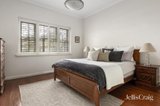 https://images.listonce.com.au/custom/160x/listings/19-smith-road-camberwell-vic-3124/459/01809459_img_11.jpg?TWUZolATyQc